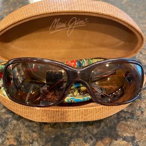 Maui Jim Polarized sun glasses
